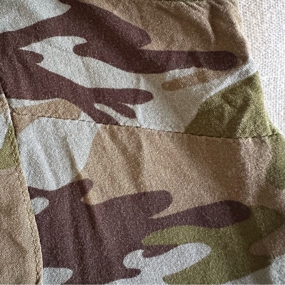 Andree by Unit Camo Embroidered  Roll Tab Long Sleeve Top Size M Tribal Aztec - Picture 5 of 13